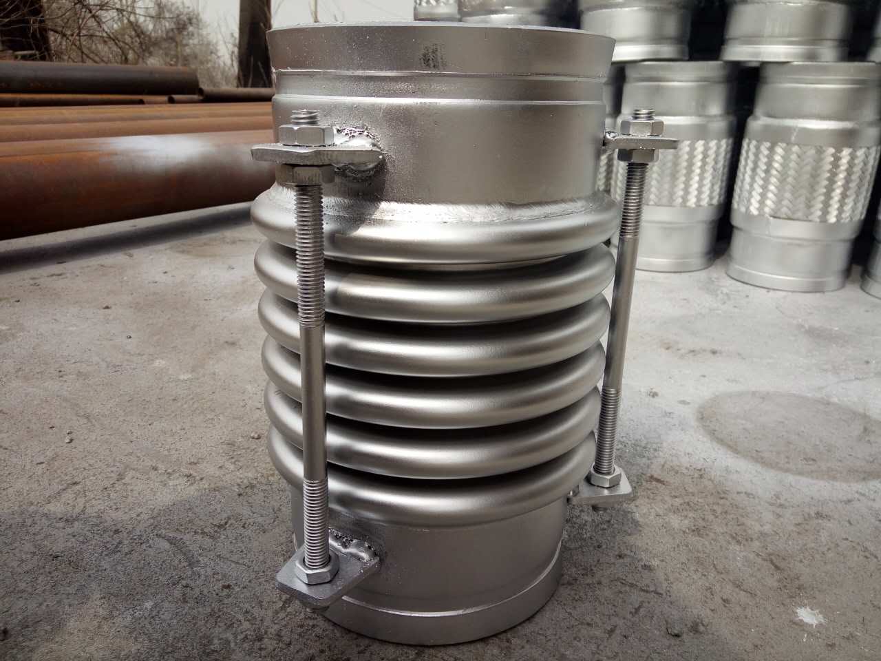 全不锈钢金属波纹管补偿器专业定做厂家 - 非金属蒙皮