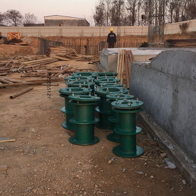 巩义特殊教育新校消防水池柔性防水套管供货现场